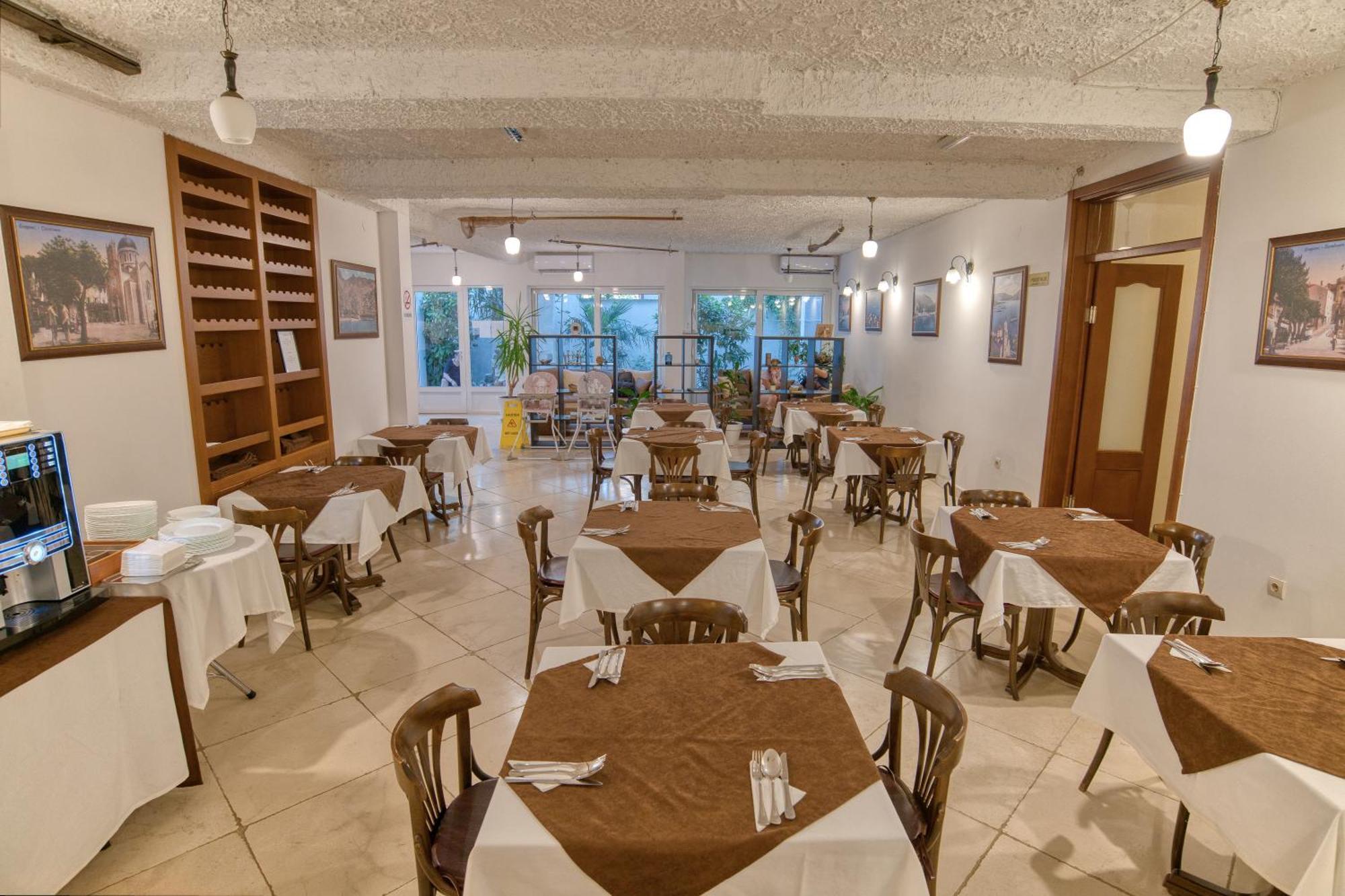 Garni Hotel Milica Herceg Novi Exterior foto