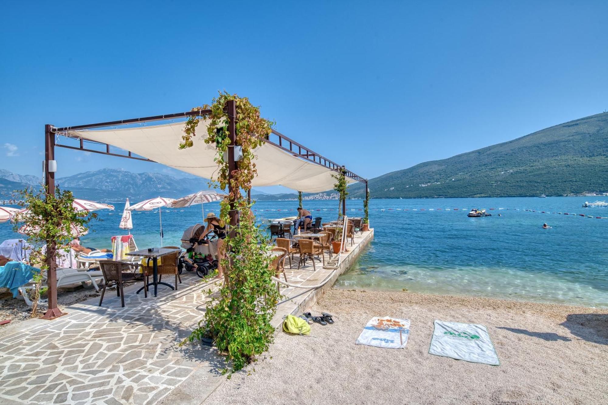 Garni Hotel Milica Herceg Novi Exterior foto