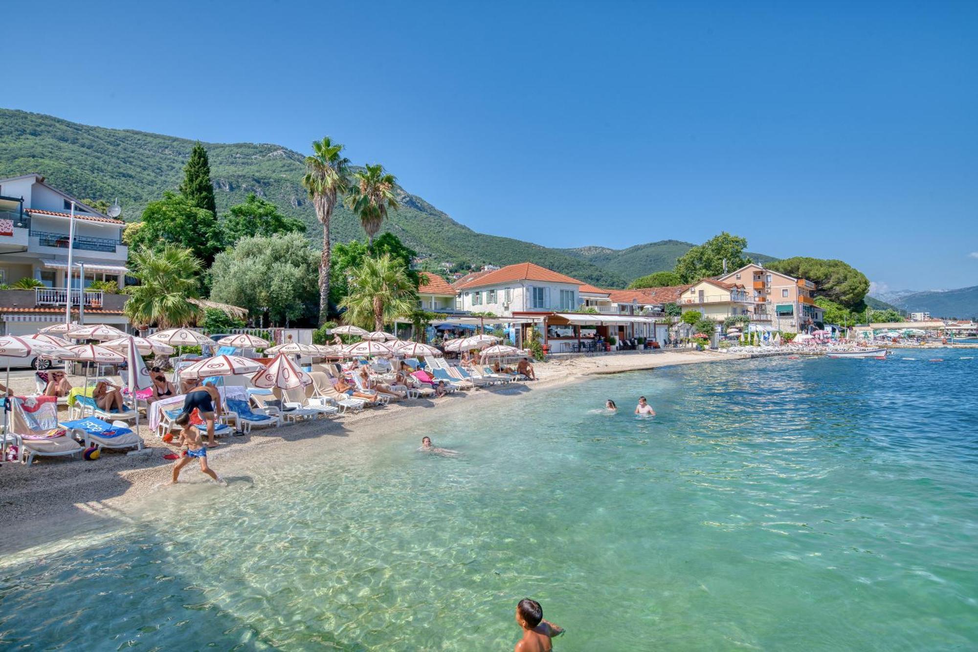 Garni Hotel Milica Herceg Novi Exterior foto