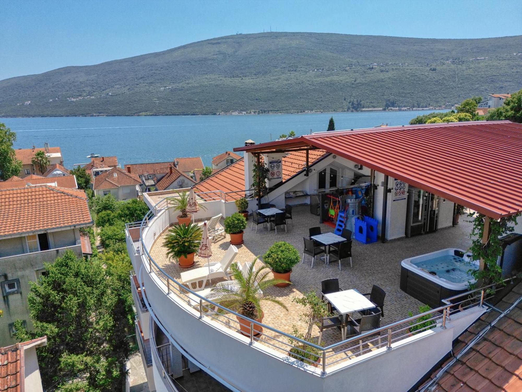 Garni Hotel Milica Herceg Novi Exterior foto
