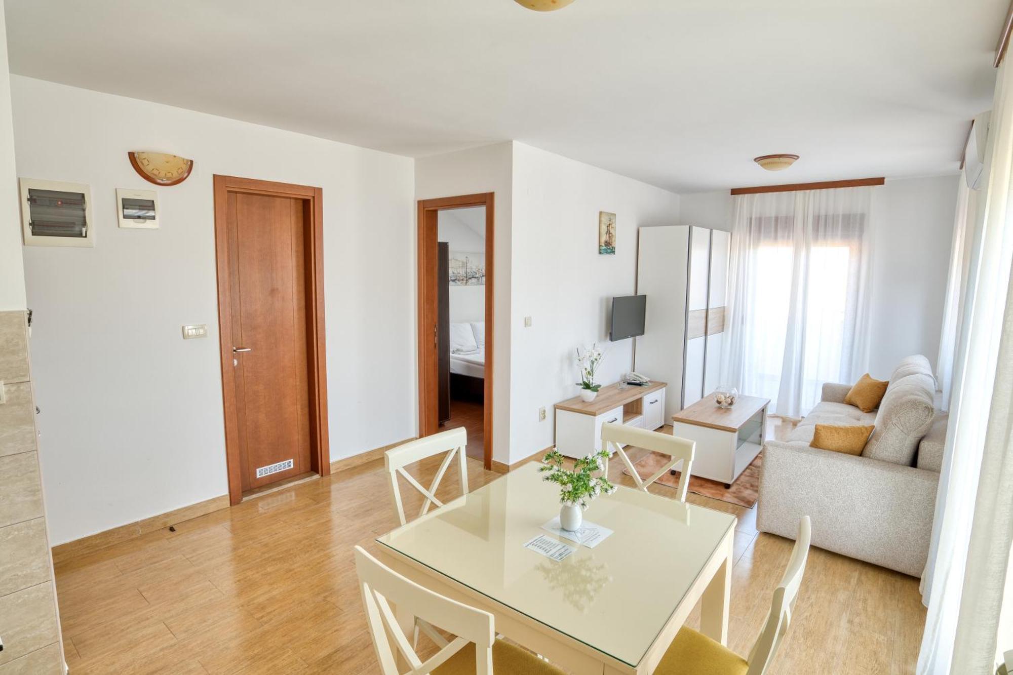 Garni Hotel Milica Herceg Novi Exterior foto